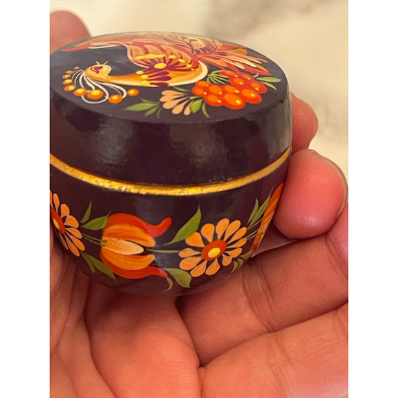 Vintage Russian Hand-Painted Wooden Box Signed Timoshenko V Floral Firebird 2” - Picture 5 of 9